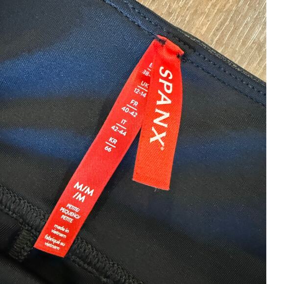 SPANX Black Faux Leather Leggings Pants Women size M - Picture 3 of 5